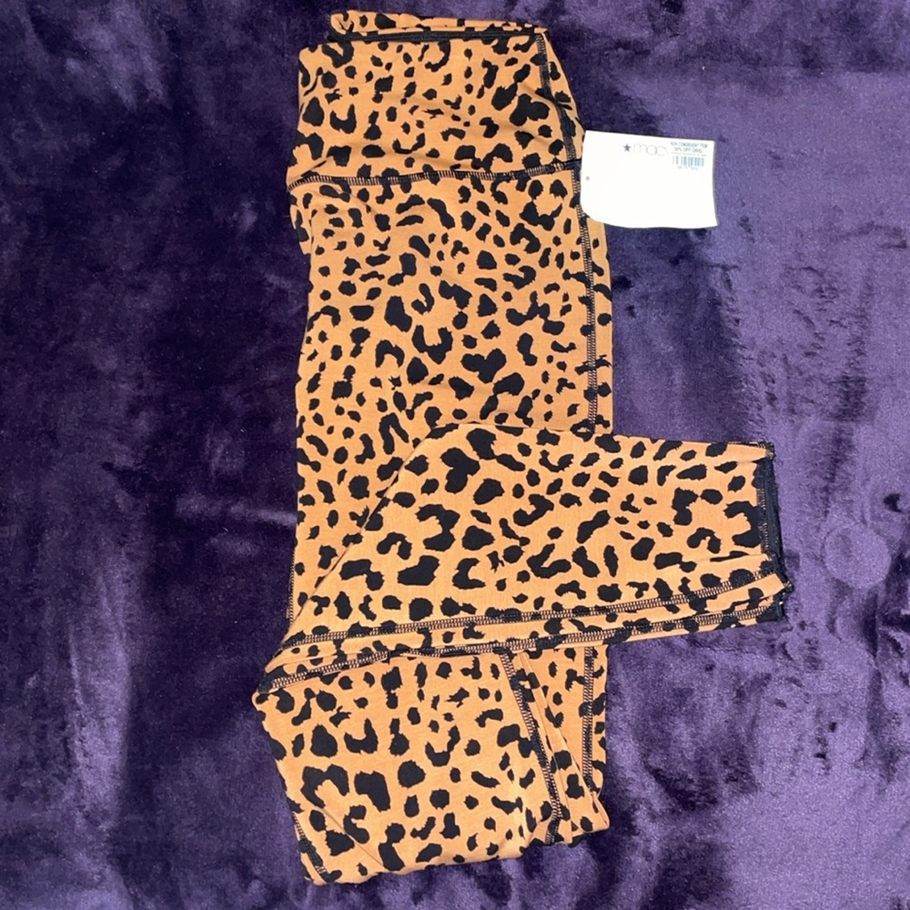 NWT FELINA Animal Print Leggings - Black & Brown.  Size Medium - Picture 4 of 6